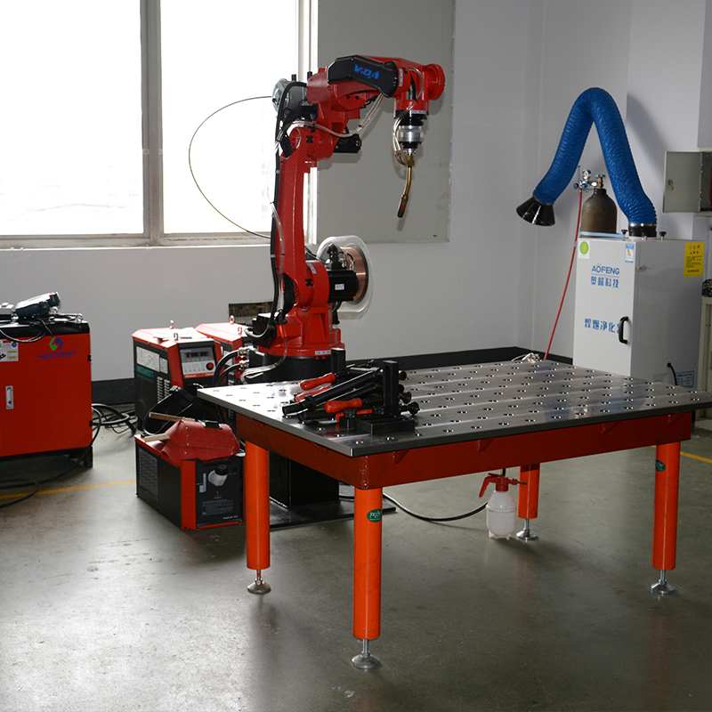 機器人焊接平臺2